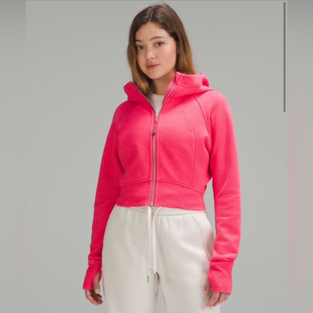 Lululemon Cropped Scuba